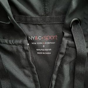 Women’s Windbreaker | NY&C • Sport